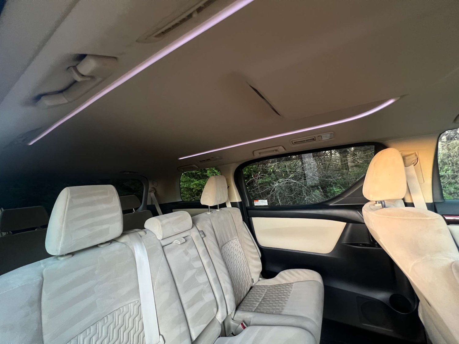 Used Toyota Vellfire 2015 for sale - 76830942: Photo 17