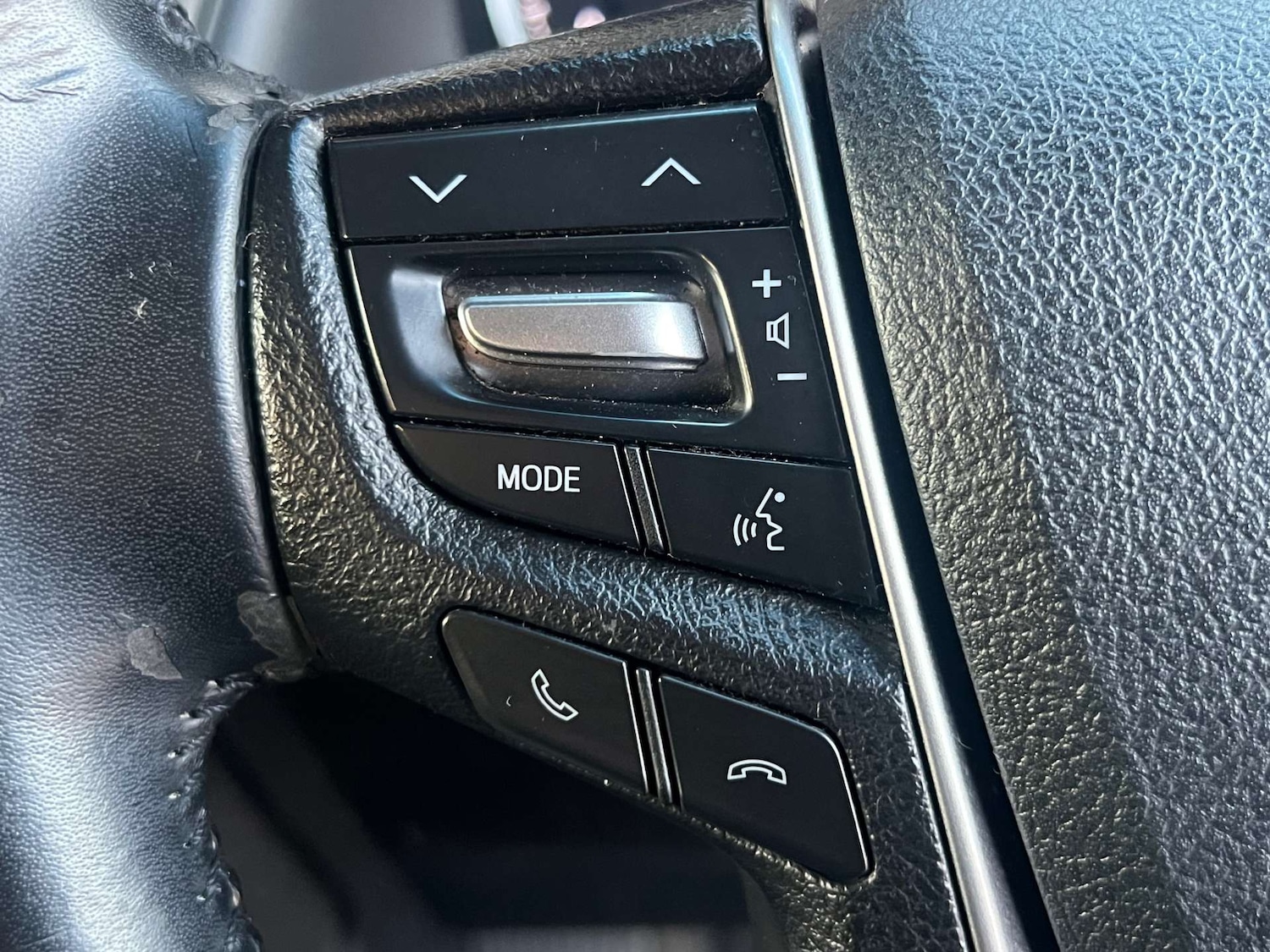 Used Toyota Vellfire 2015 for sale - 76830942: Photo 28