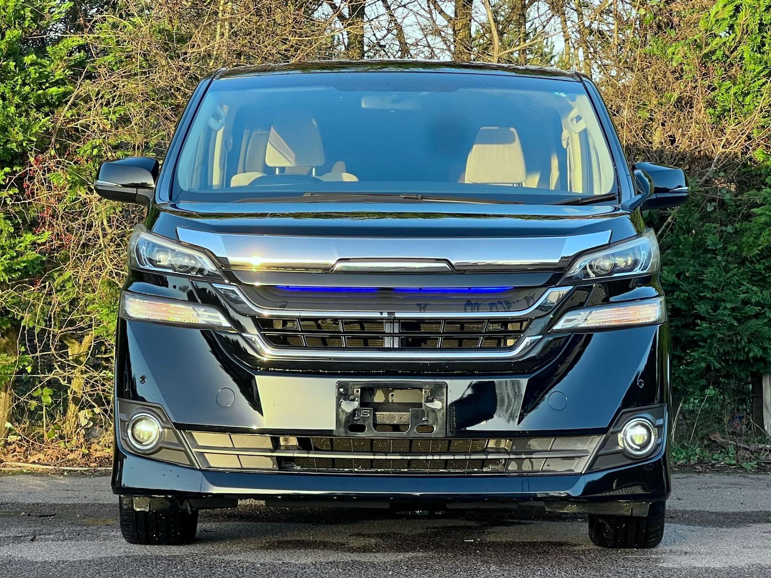 Used Toyota Vellfire 2015 for sale - 76830942: Photo 5