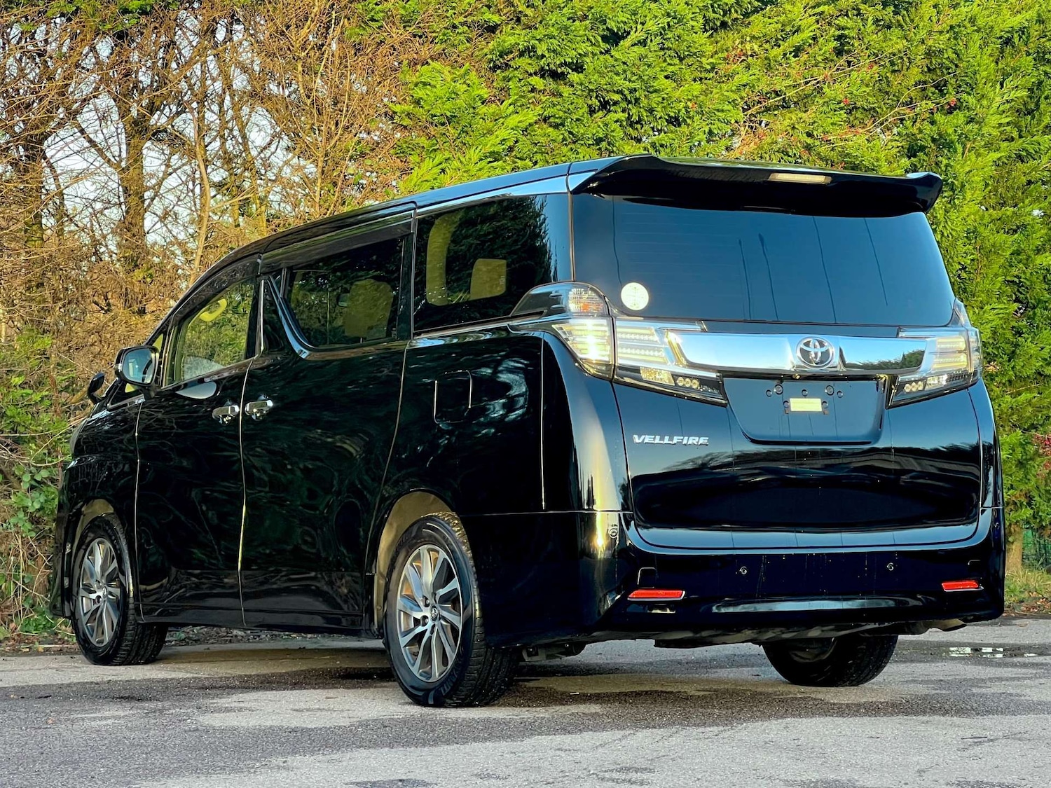 Used Toyota Vellfire 2015 for sale - 76830942: Photo 8