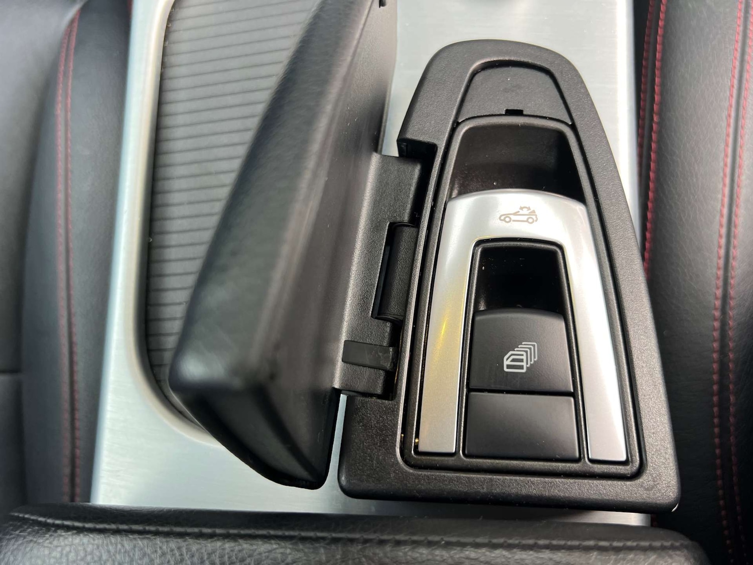 Used Mercedes-Benz SLK 2016 for sale - 76776904: Photo 39