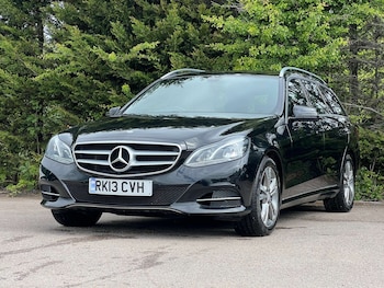 Used Mercedes-Benz E Class 2013 for sale - 78577356: Photo
