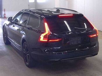 Used Volvo V90 2017 for sale - 79445262: Photo