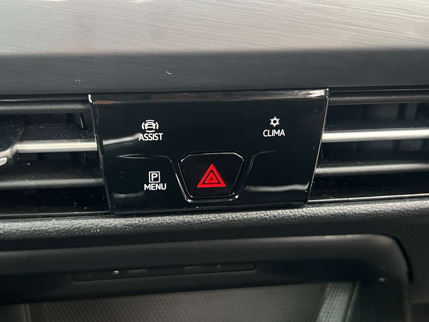 Used Volkswagen Golf 2020 for sale - 76861653: Photo 36