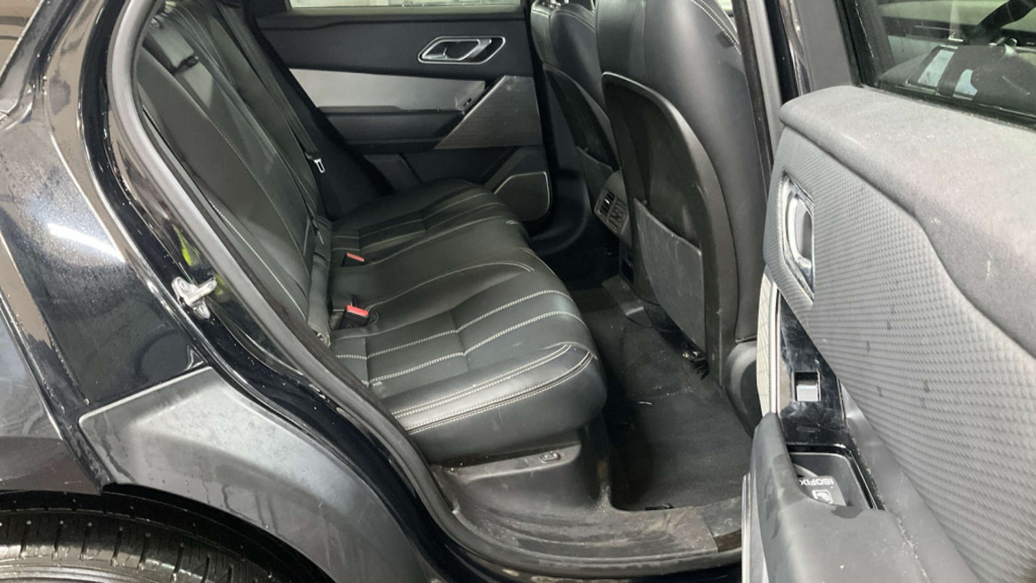 Used Land Rover Range Rover Velar 2018 for sale - 76834600: Photo 14