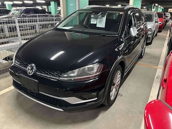 Used Volkswagen Golf 2015 for sale - 78570507: Photo