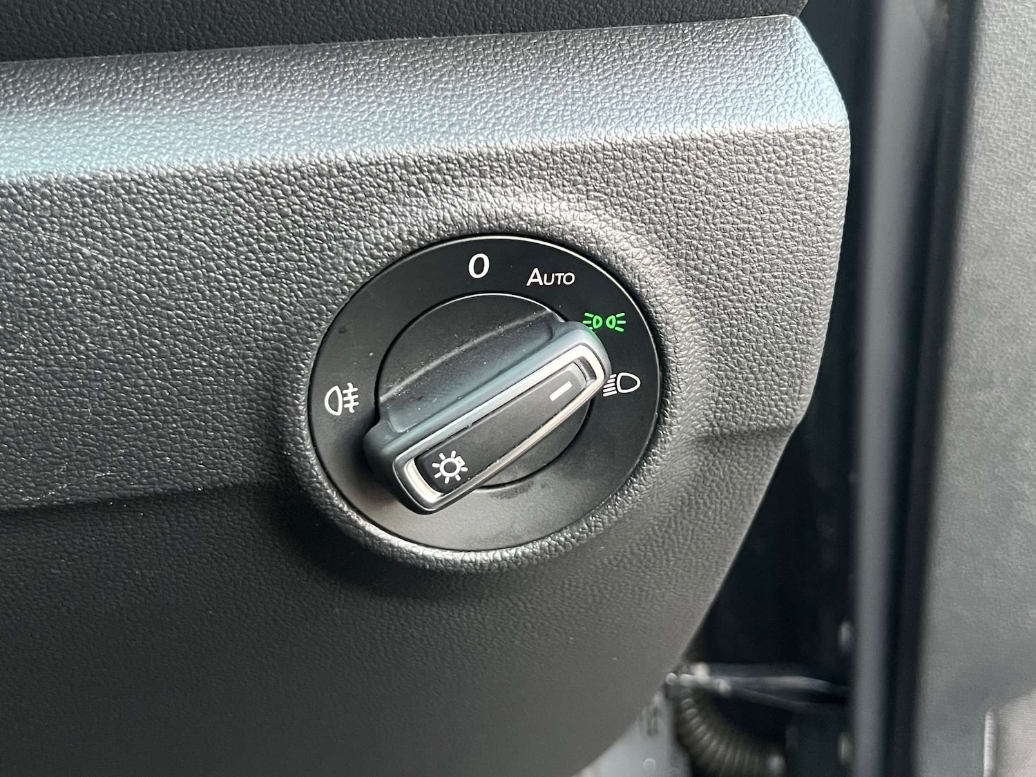 Used Volkswagen T-Roc 2021 for sale - 76776912: Photo 24