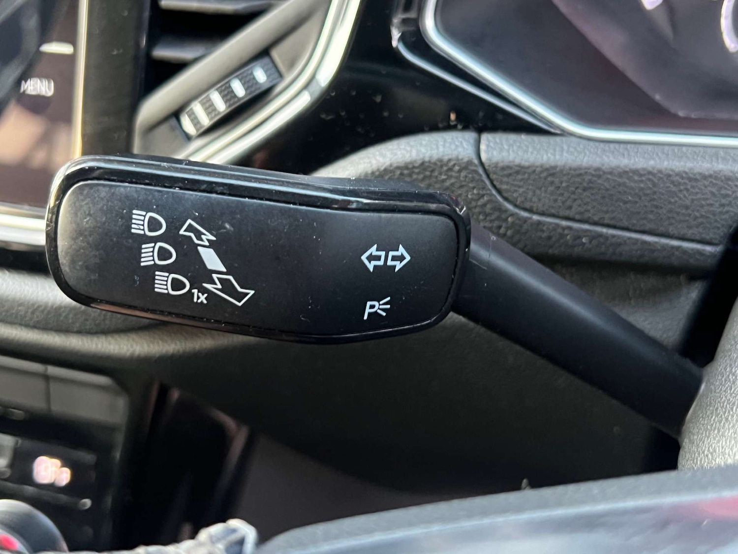 Used Volkswagen T-Roc 2021 for sale - 76776912: Photo 31