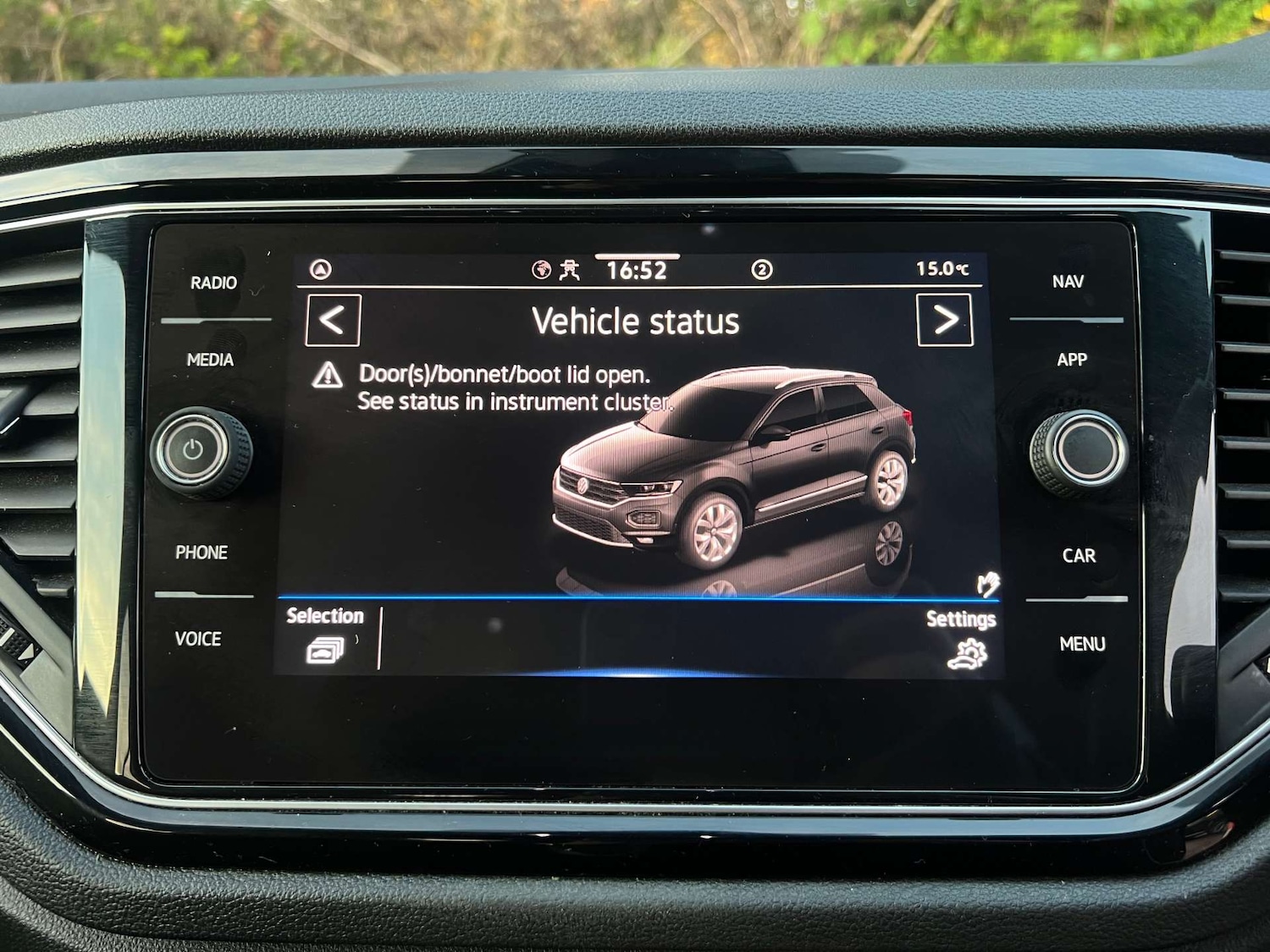 Used Volkswagen T-Roc 2021 for sale - 76776912: Photo 50