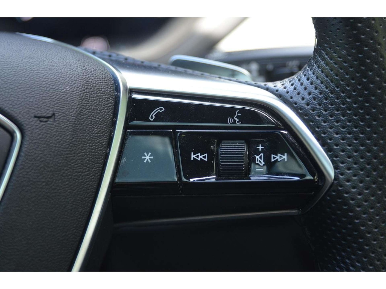 Used Audi e-tron GT 2022 for sale - 76776911: Photo 28