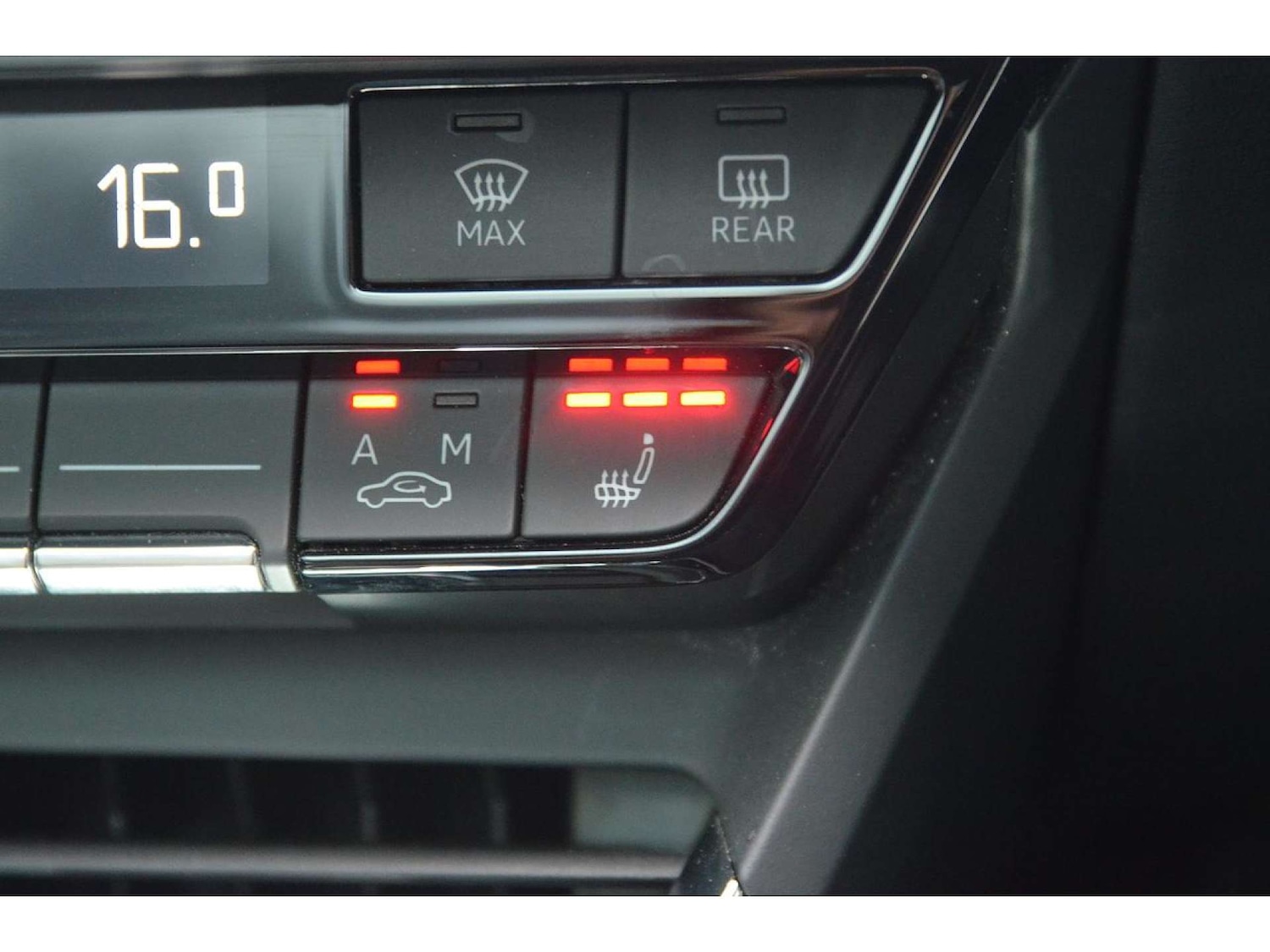 Used Audi e-tron GT 2022 for sale - 76776911: Photo 37