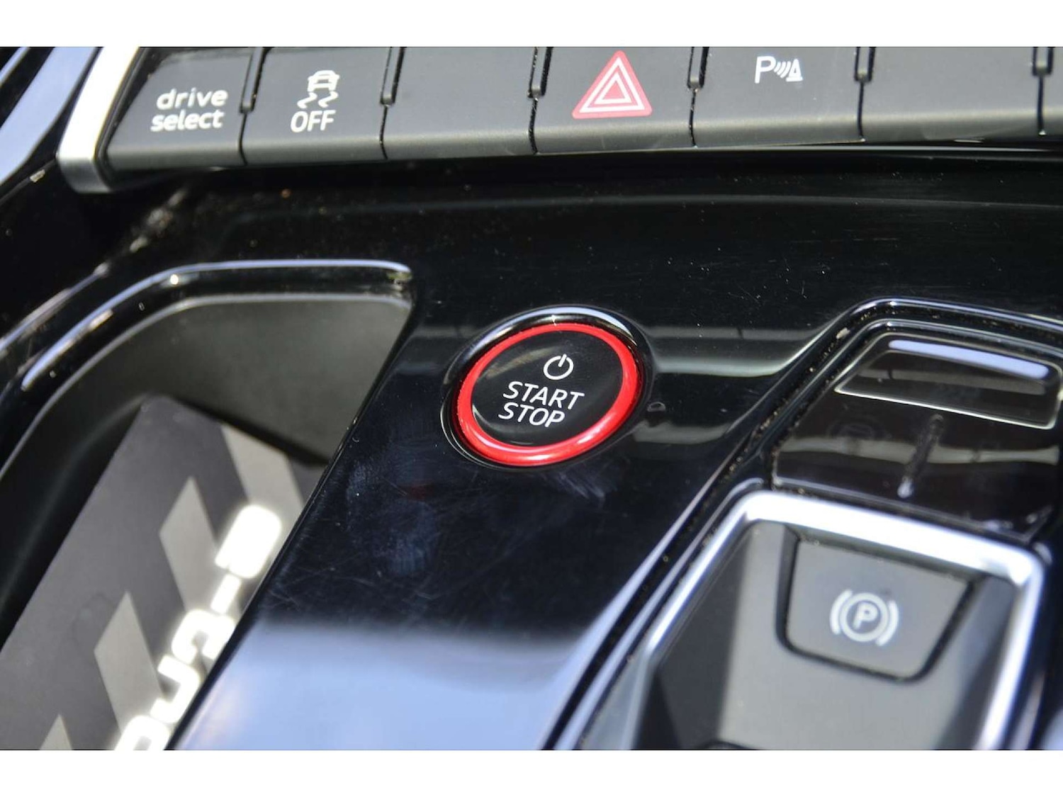 Used Audi e-tron GT 2022 for sale - 76776911: Photo 39