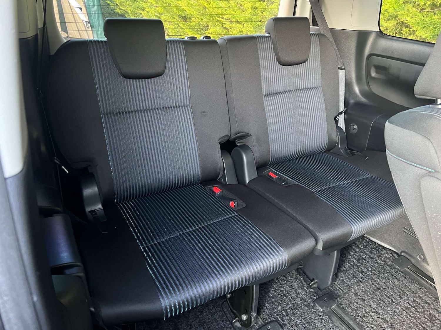 Used Toyota Voxy 2014 for sale - 76971061: Photo 22