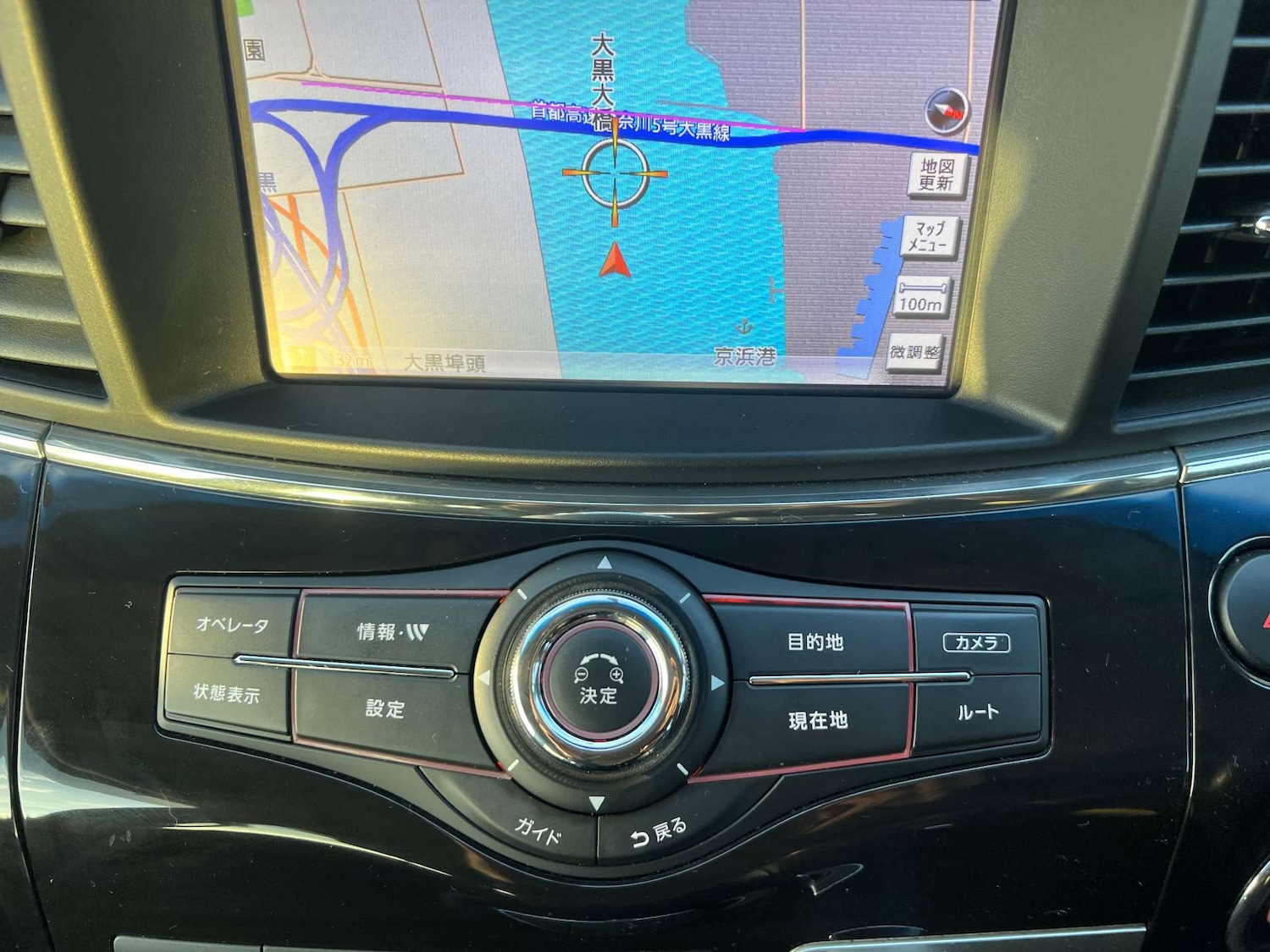 Used Nissan Elgrand 2014 for sale - 76948237: Photo 45