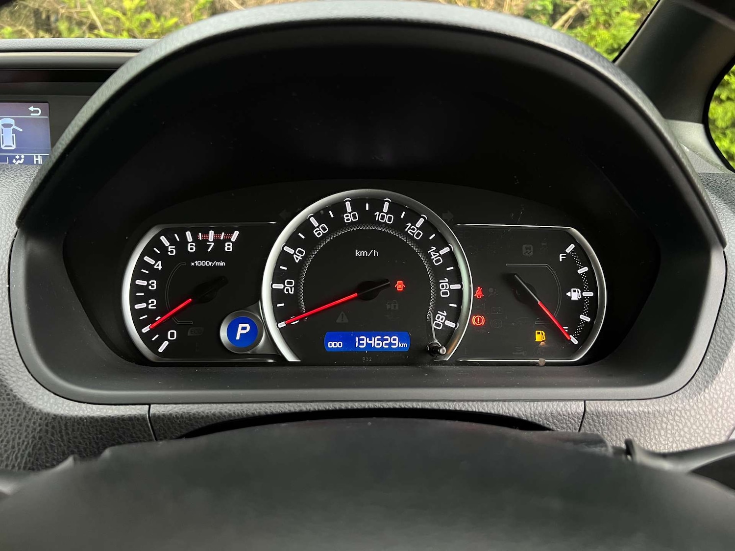 Used Toyota Voxy 2014 for sale - 76973946: Photo 22