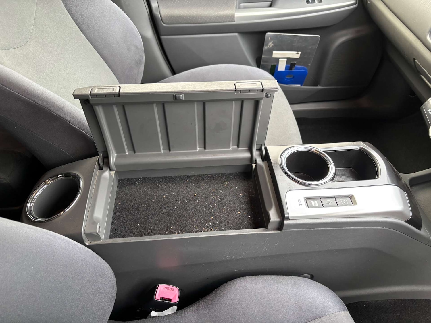 Used Toyota Prius+ 2014 for sale - 77022362: Photo 27