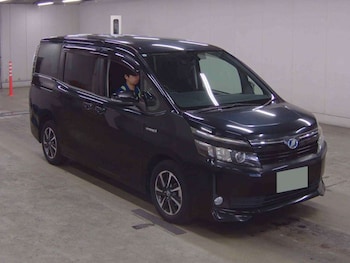 2015 - Toyota Voxy 1.8 Hybrid V Automatic MPV 7 Seater 5-Door