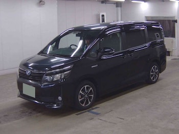 Used Toyota Voxy 2015 for sale - 76973945: Photo