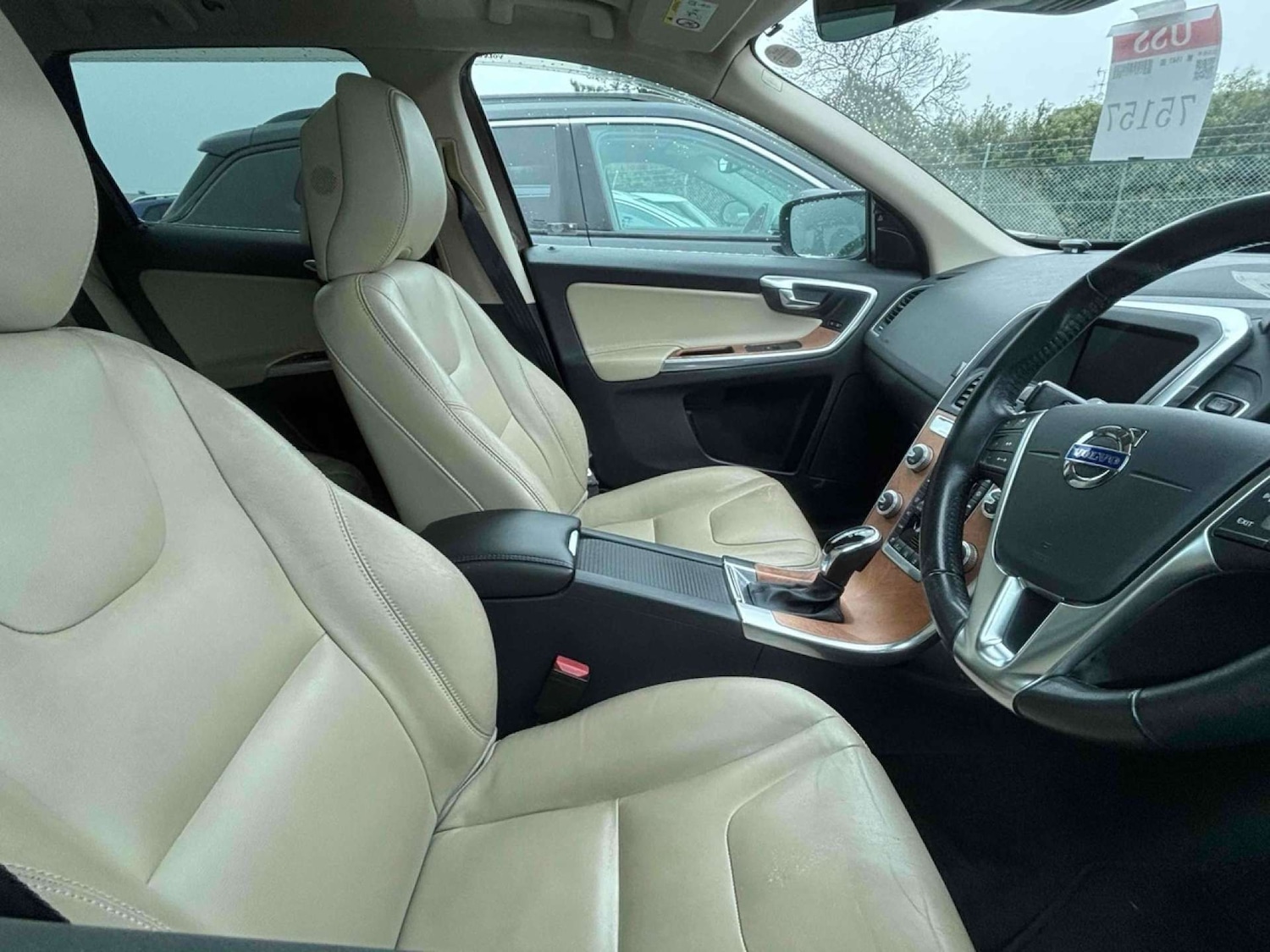 Used Volvo XC60 2016 for sale - 77051640: Photo 15