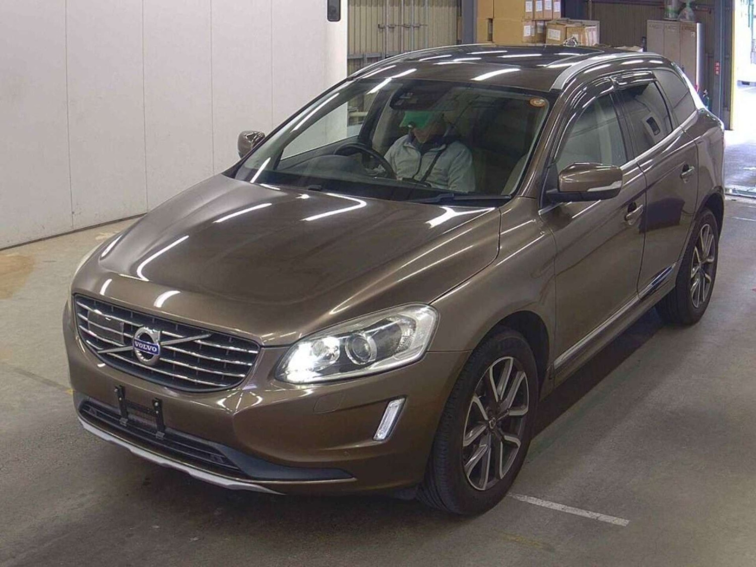 Used Volvo XC60 2016 for sale - 77051640: Photo 5