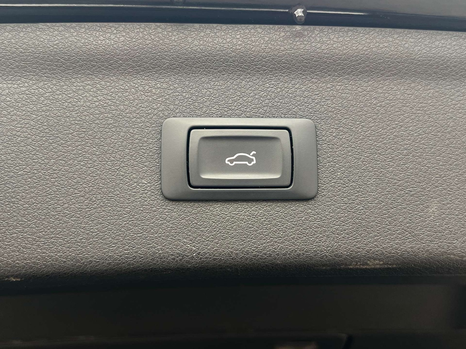 Used Audi Q3 2015 for sale - 77916368: Photo 14