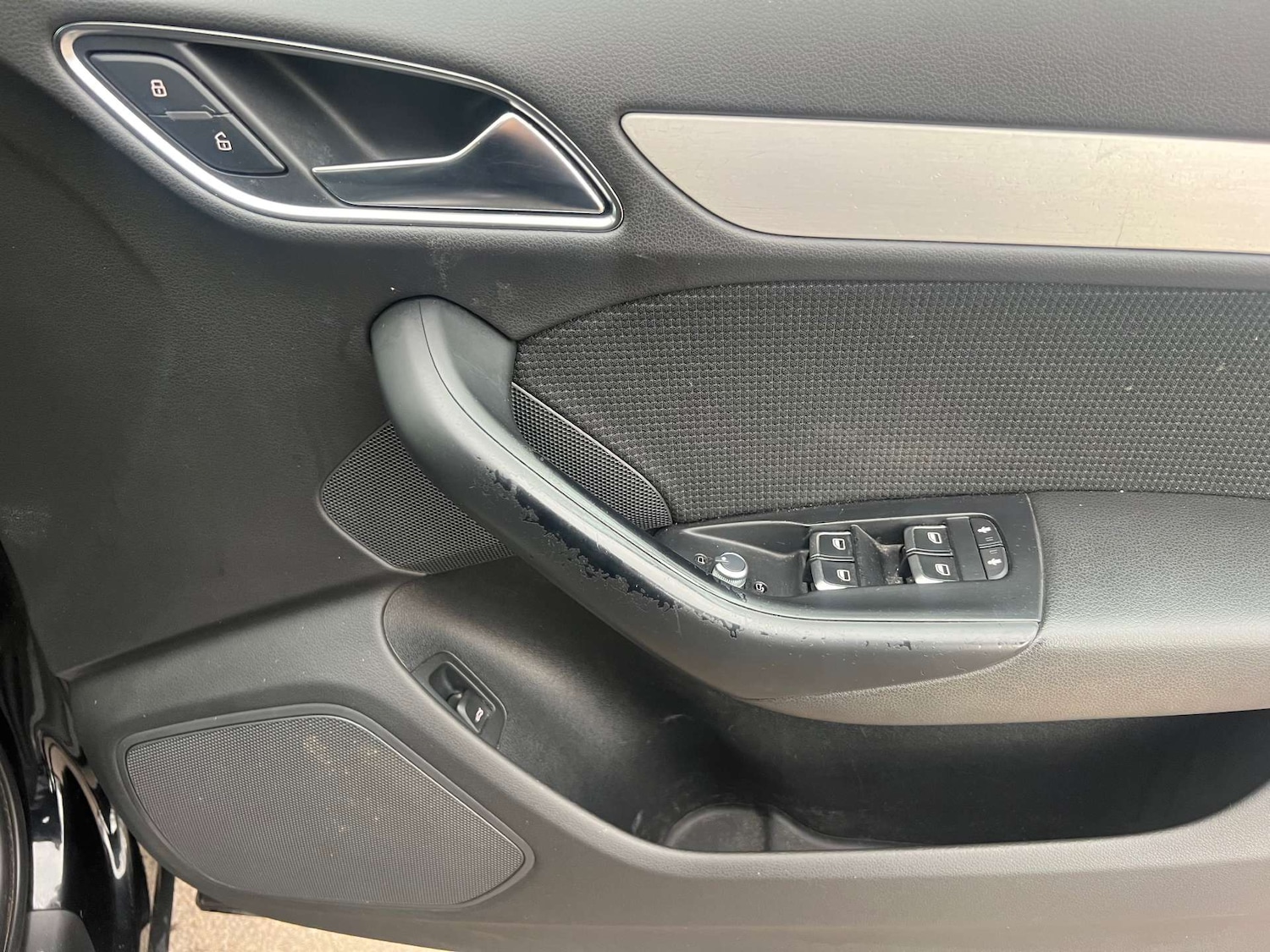 Used Audi Q3 2015 for sale - 77916368: Photo 15