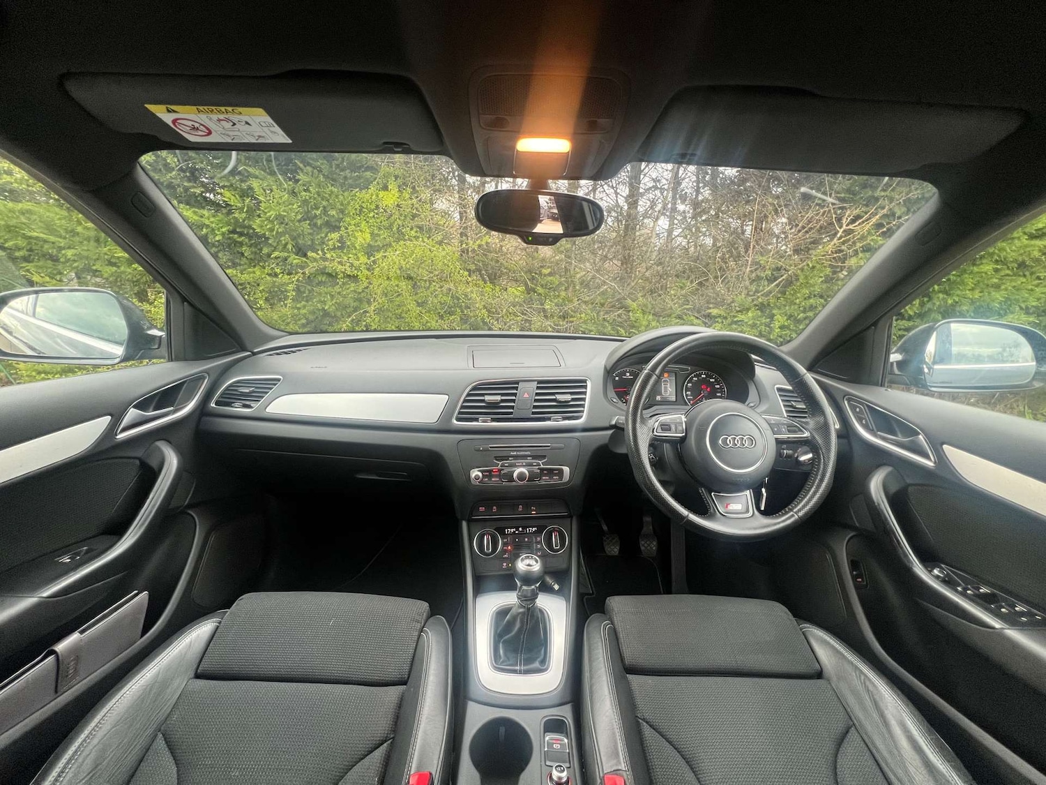 Used Audi Q3 2015 for sale - 77916368: Photo 2