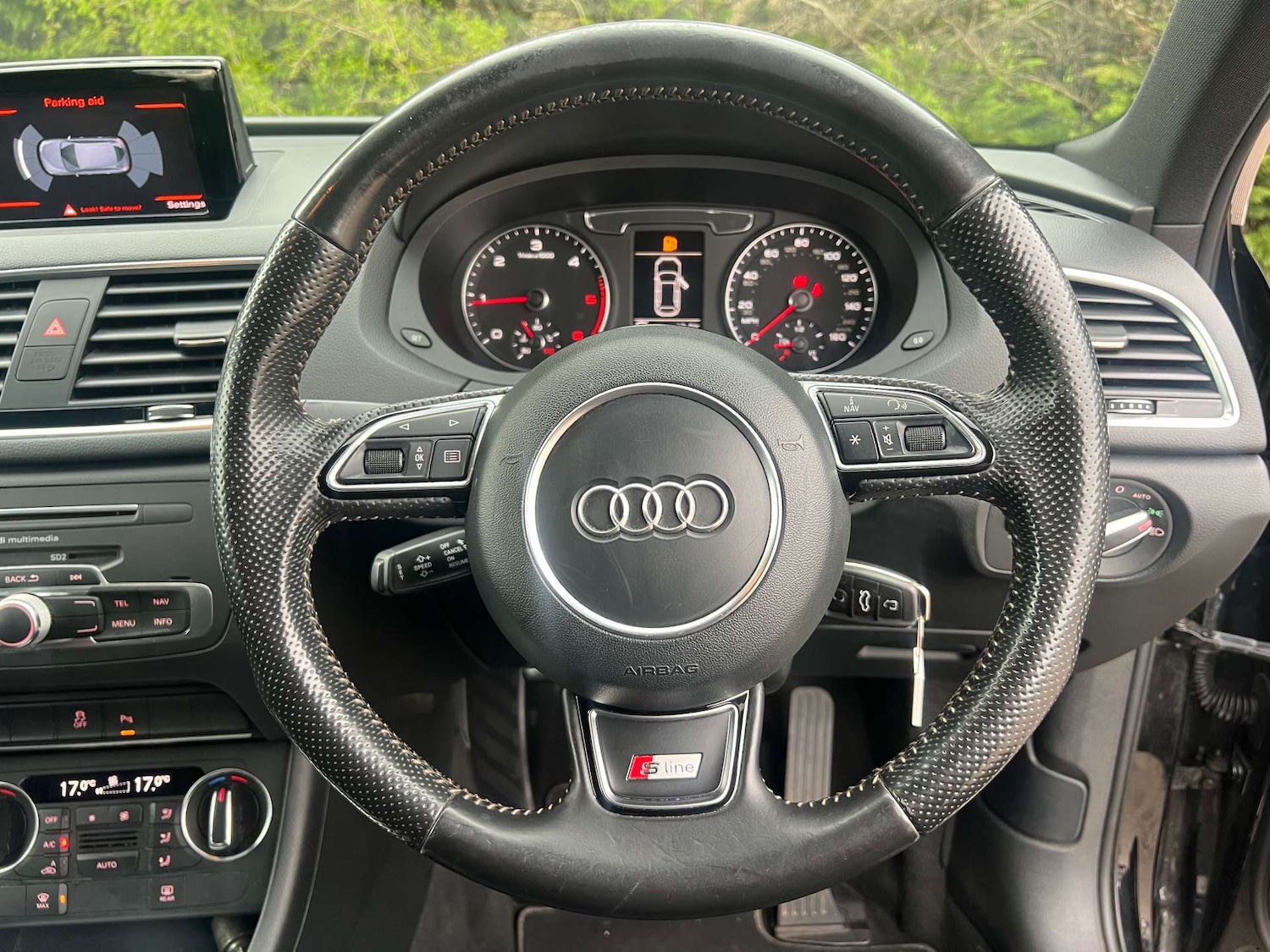 Used Audi Q3 2015 for sale - 77916368: Photo 25