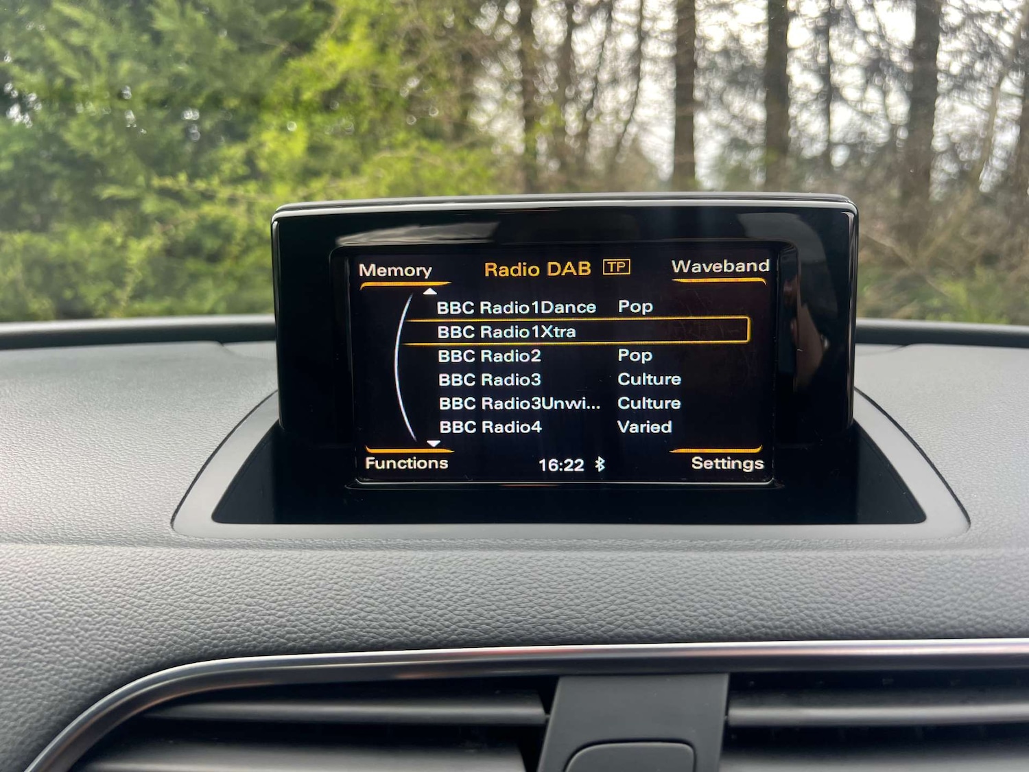 Used Audi Q3 2015 for sale - 77916368: Photo 33