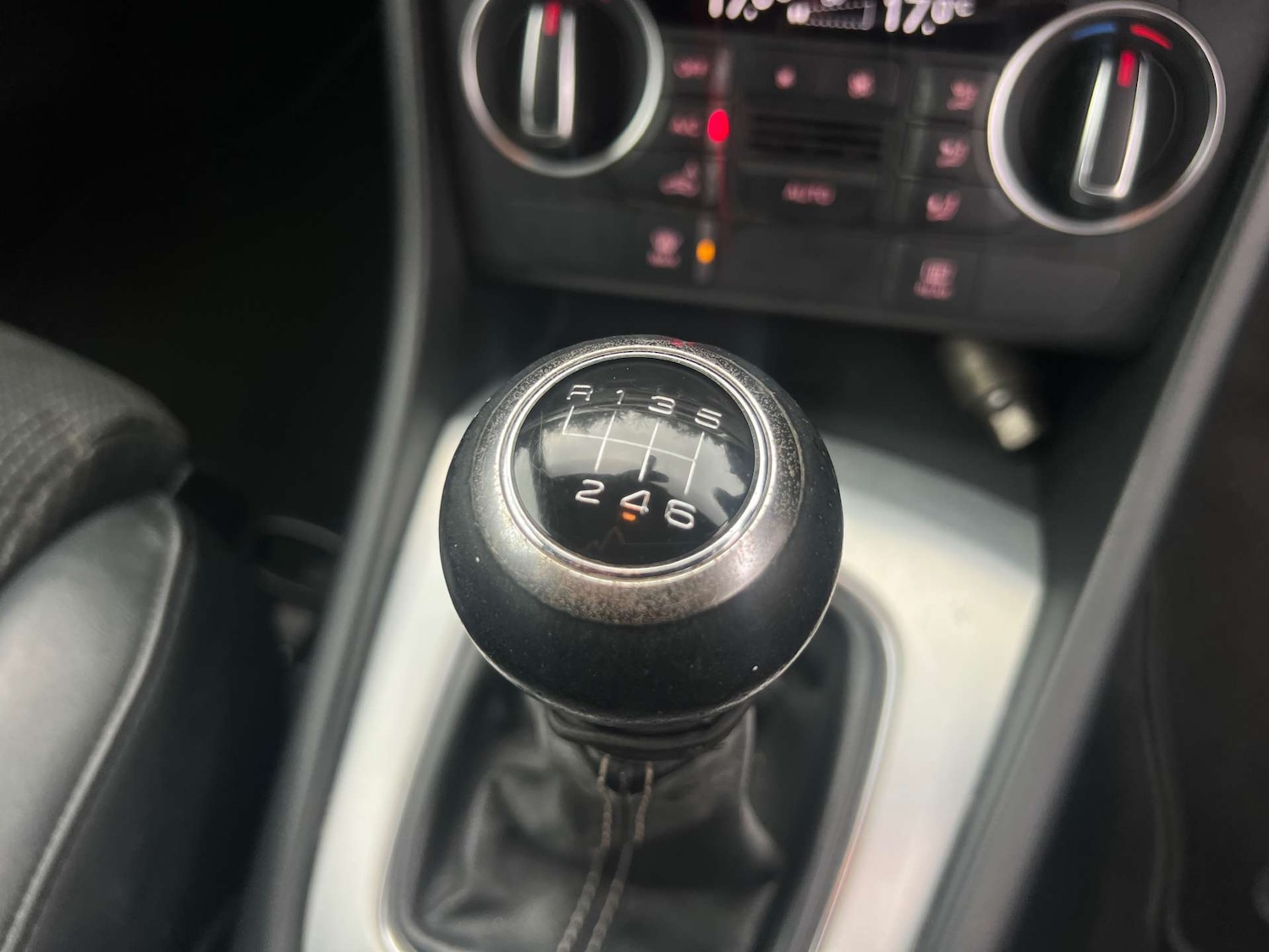 Used Audi Q3 2015 for sale - 77916368: Photo 36