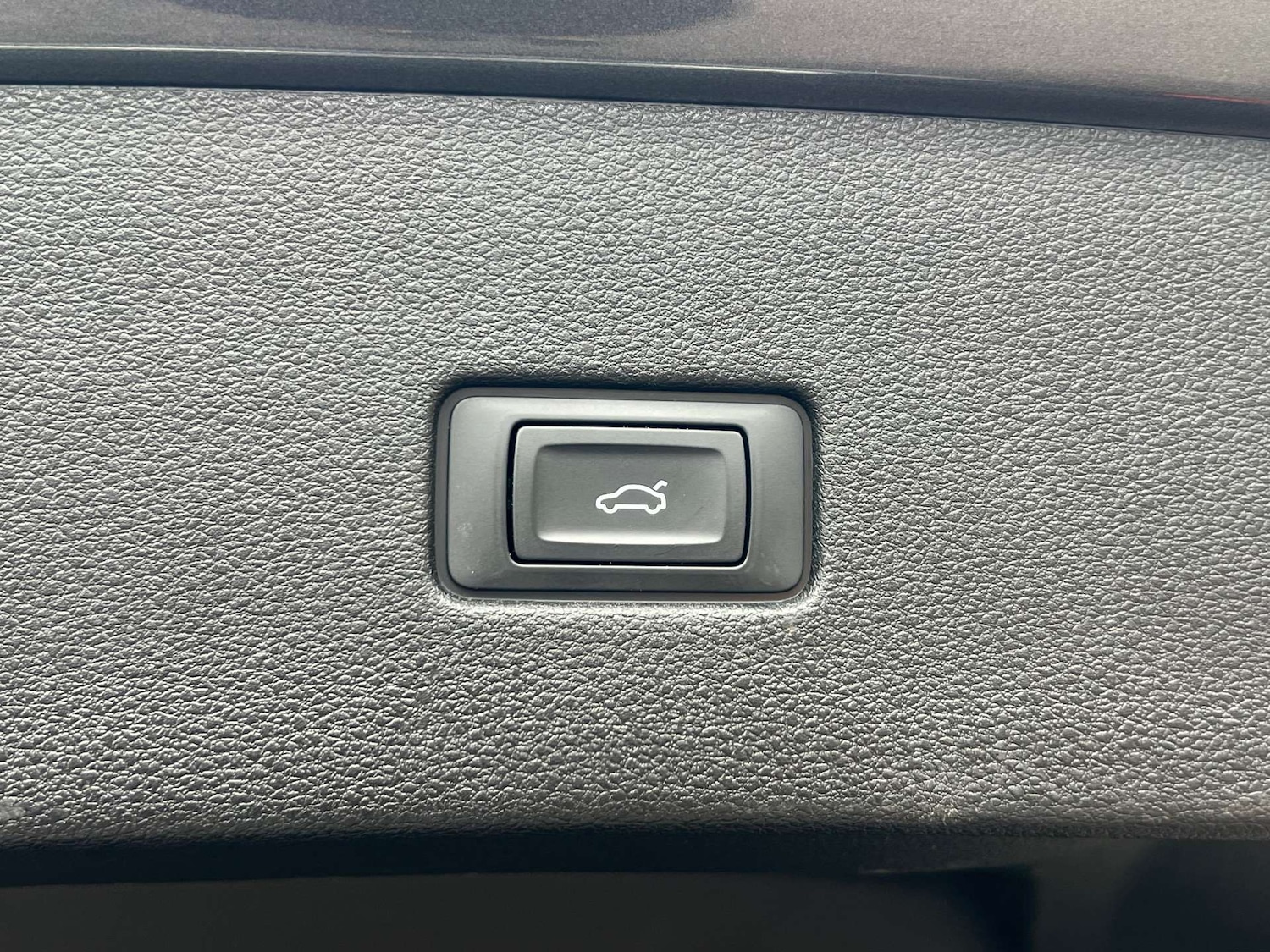 Used Audi Q8 2022 for sale - 76776964: Photo 14