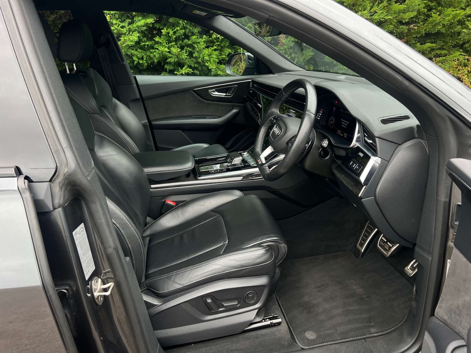 Used Audi Q8 2022 for sale - 76776964: Photo 19