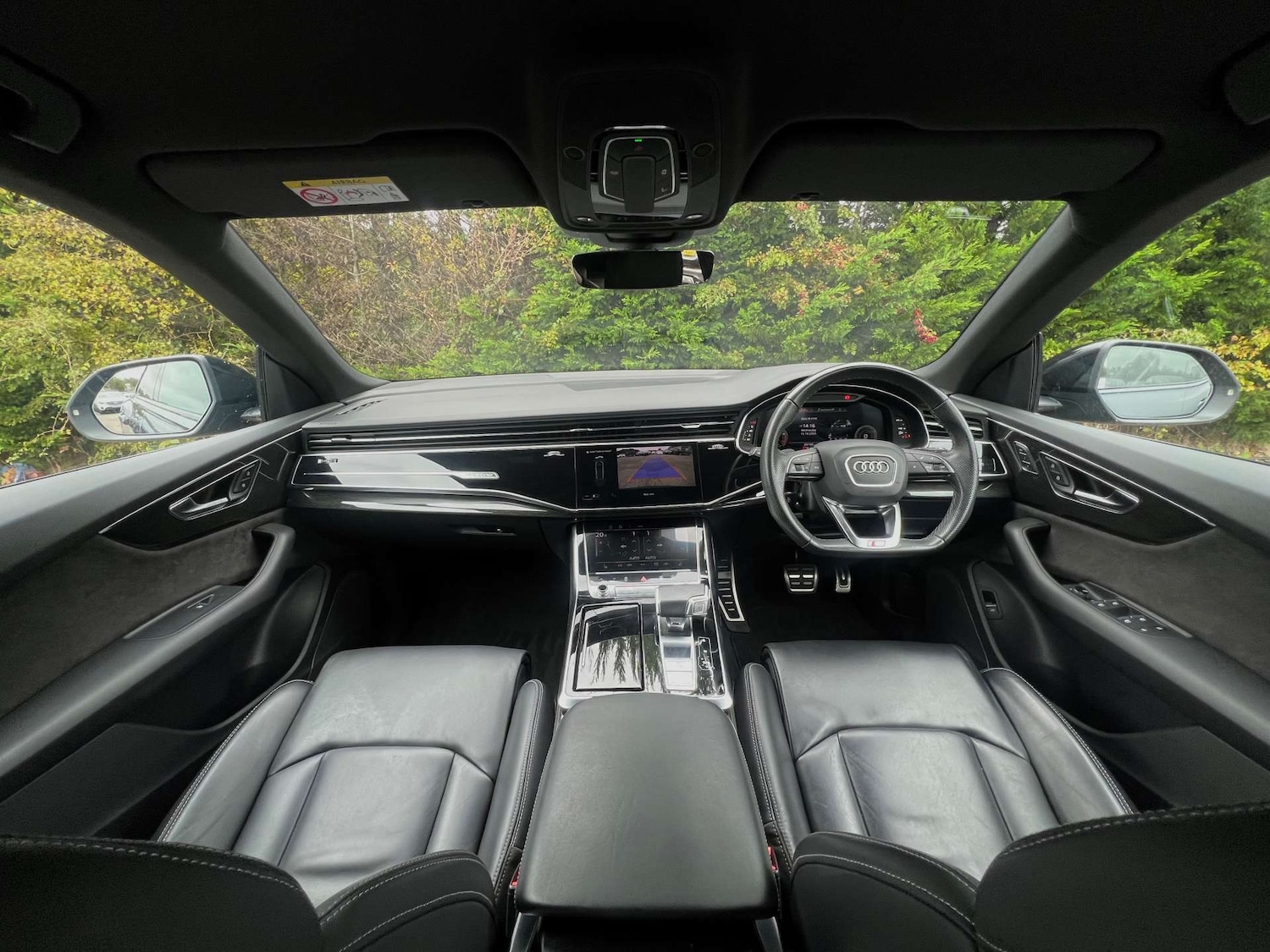 Used Audi Q8 2022 for sale - 76776964: Photo 2