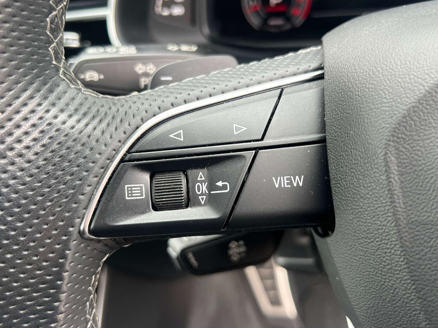 Used Audi Q8 2022 for sale - 76776964: Photo 29