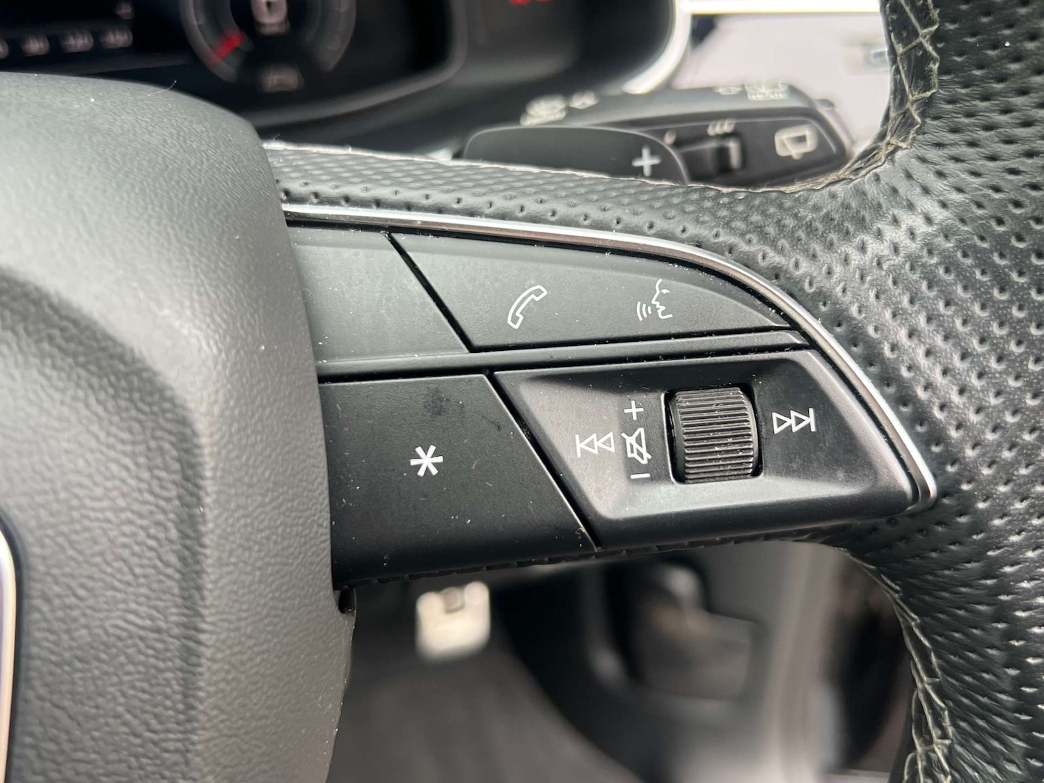 Used Audi Q8 2022 for sale - 76776964: Photo 30