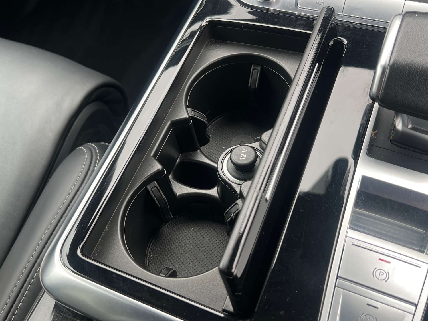 Used Audi Q8 2022 for sale - 76776964: Photo 43