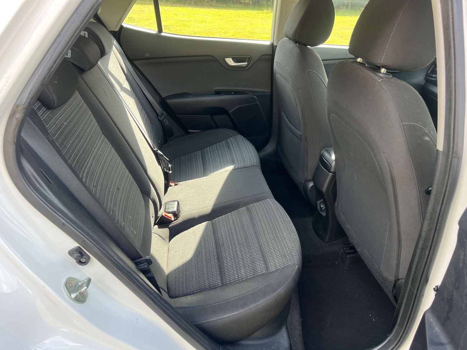 Used Kia Stonic 2018 for sale - 76776963: Photo 22