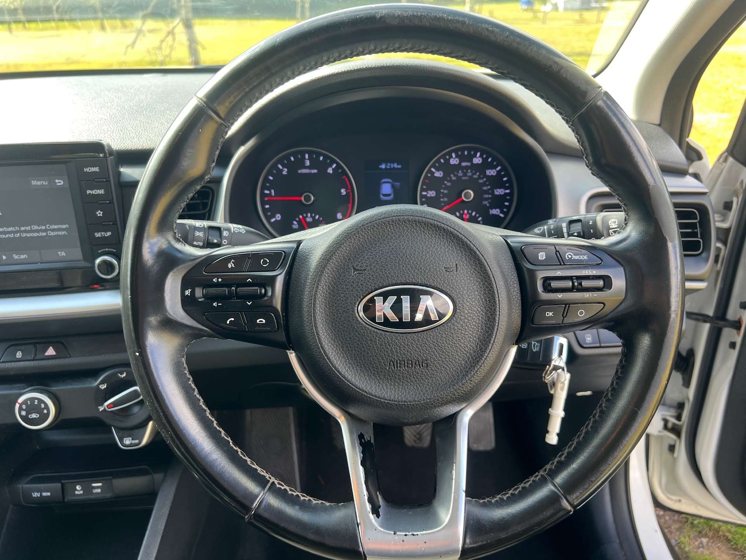 Used Kia Stonic 2018 for sale - 76776963: Photo 26