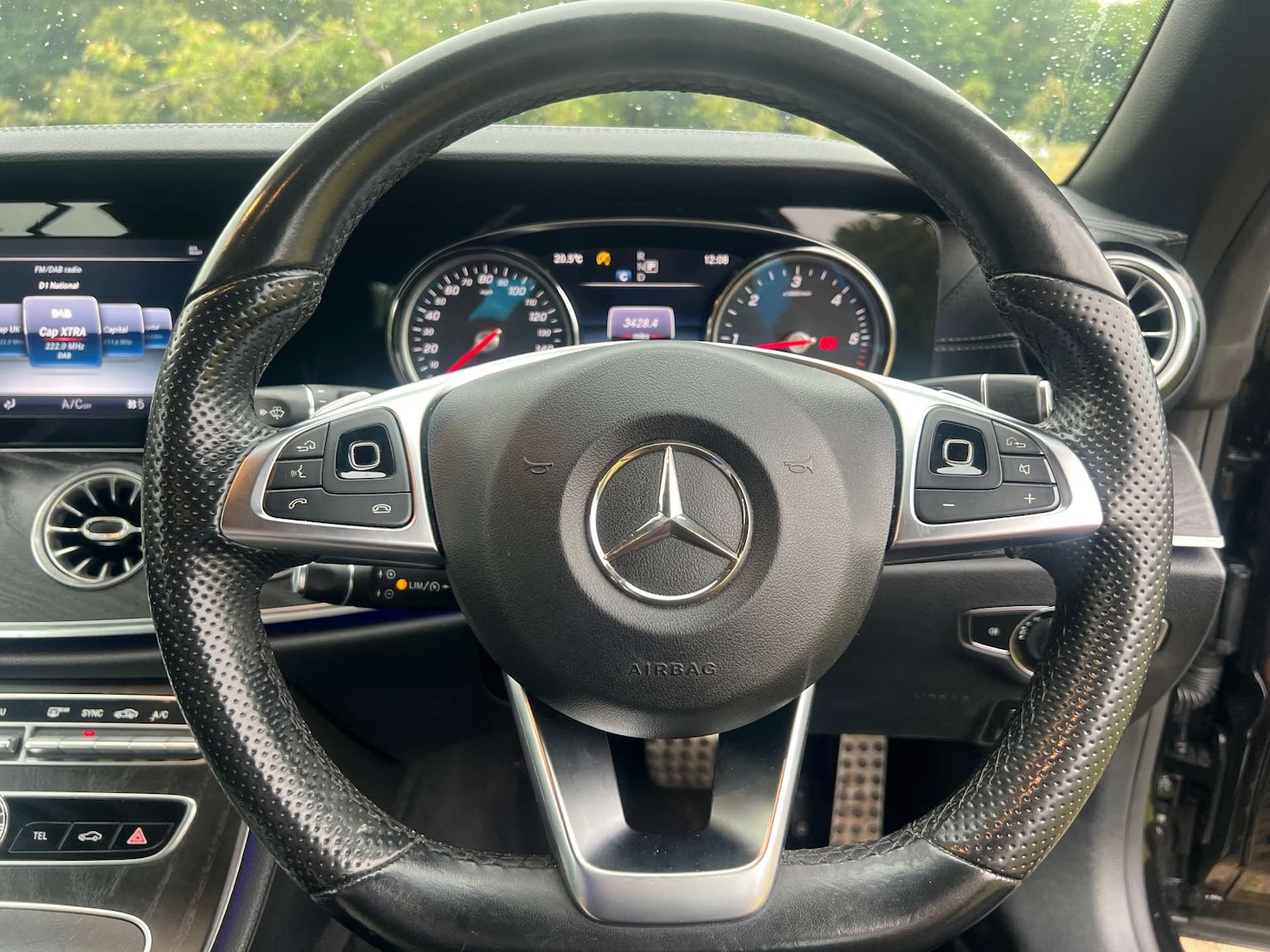 Used Mercedes-Benz E Class 2018 for sale - 76776921: Photo 34