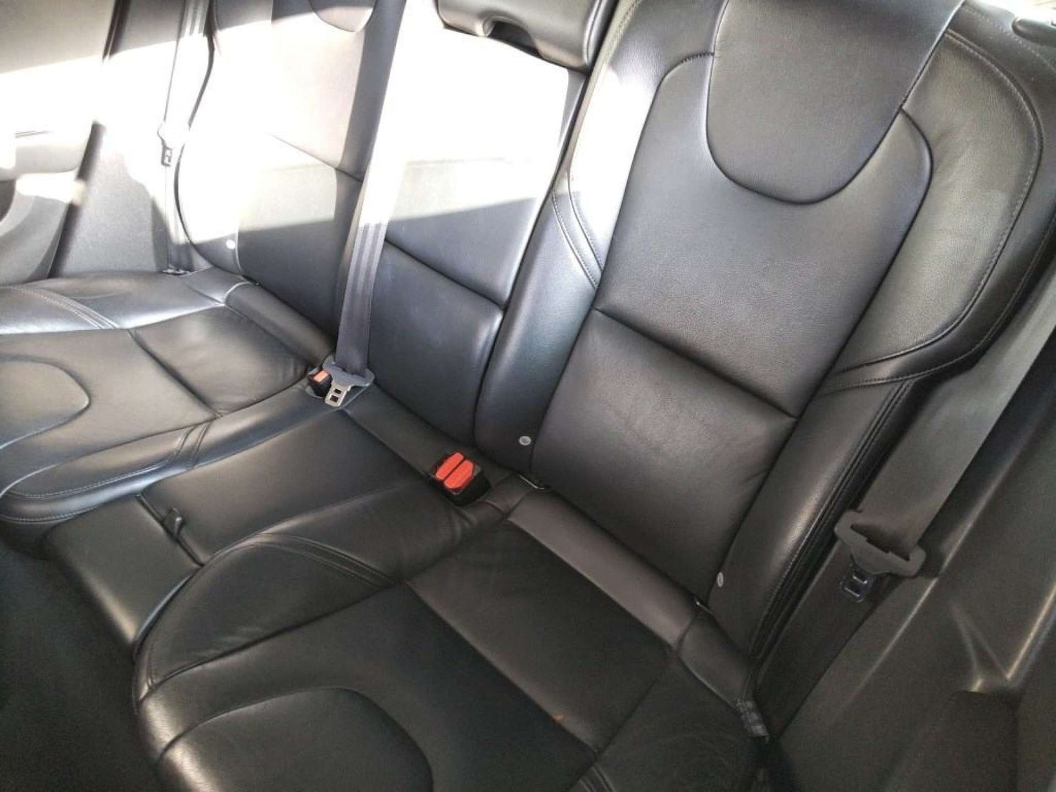 Used Volvo V40 2016 for sale - 77850620: Photo 10