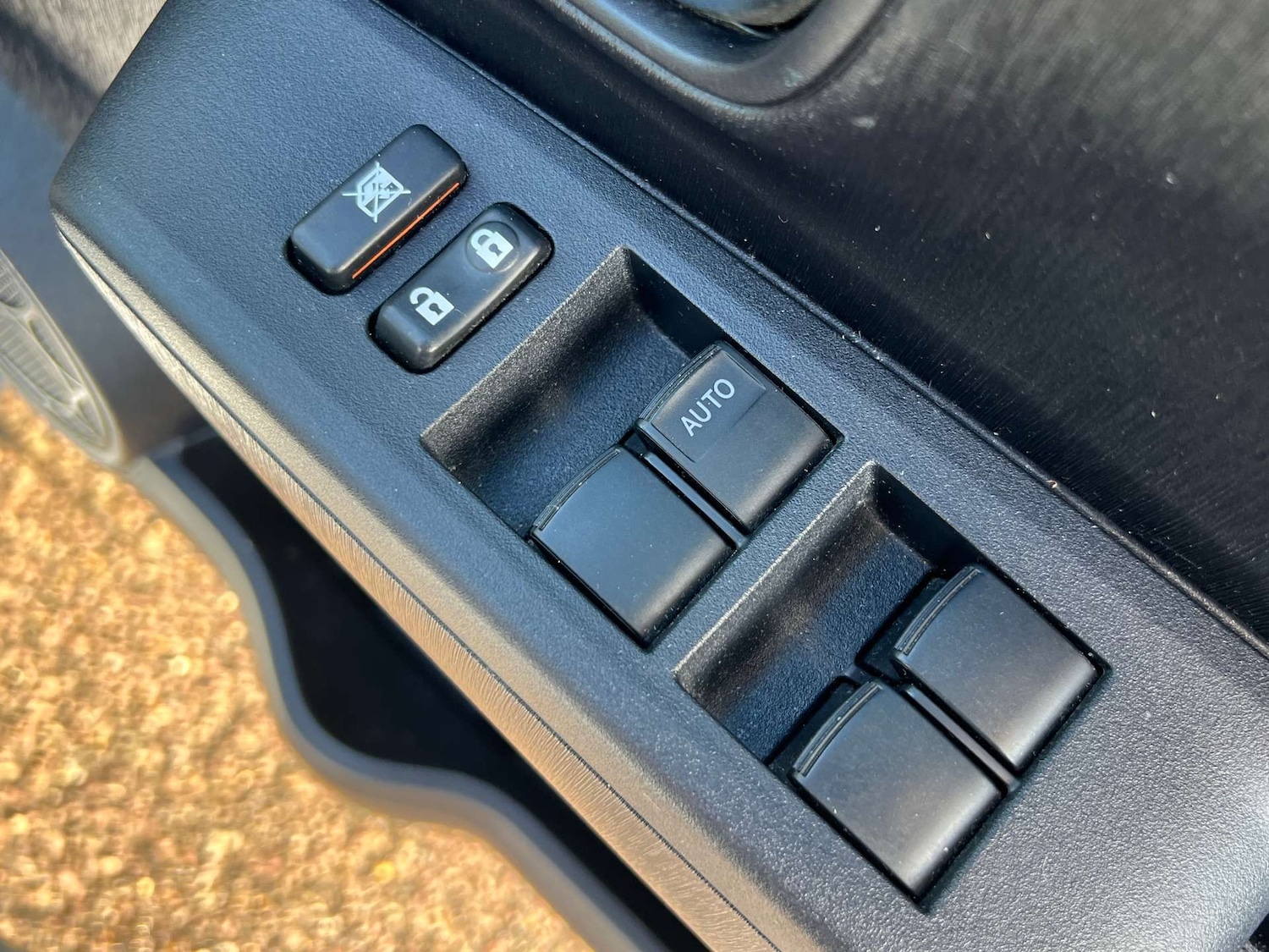 Used Toyota Yaris 2012 for sale - 77581078: Photo 15