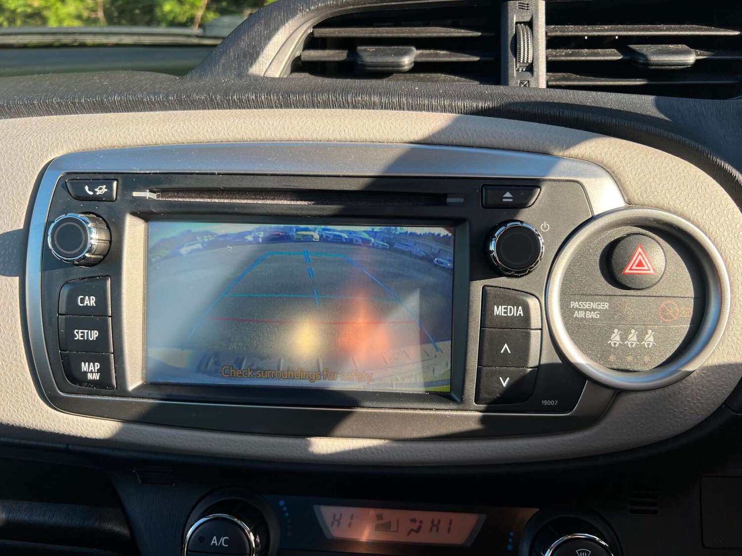 Used Toyota Yaris 2012 for sale - 77581078: Photo 43