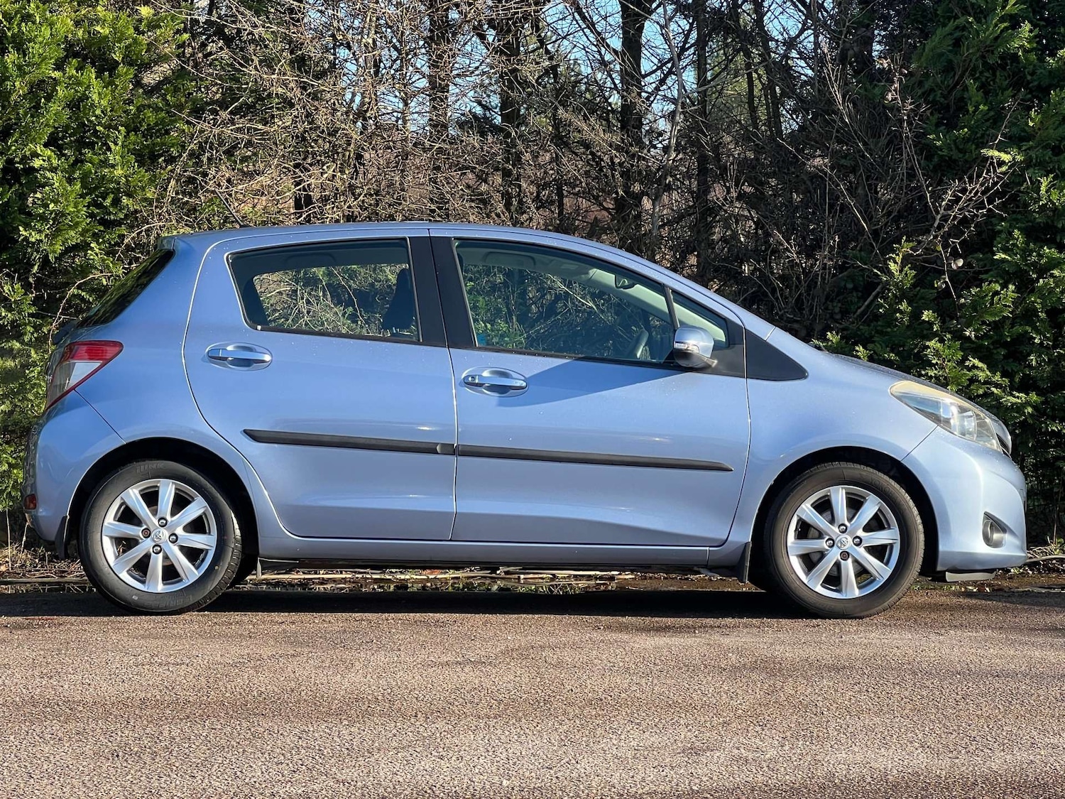 Used Toyota Yaris 2012 for sale - 77581078: Photo 9