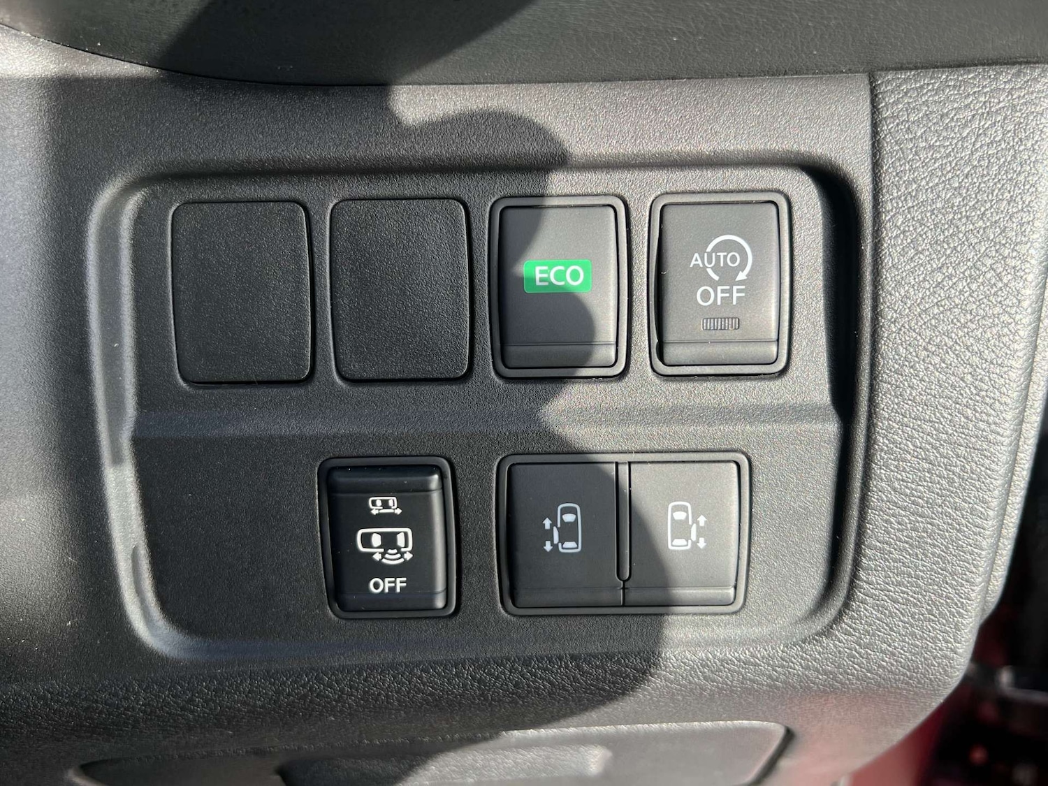 Used Nissan Serena 2017 for sale - 76983897: Photo 22