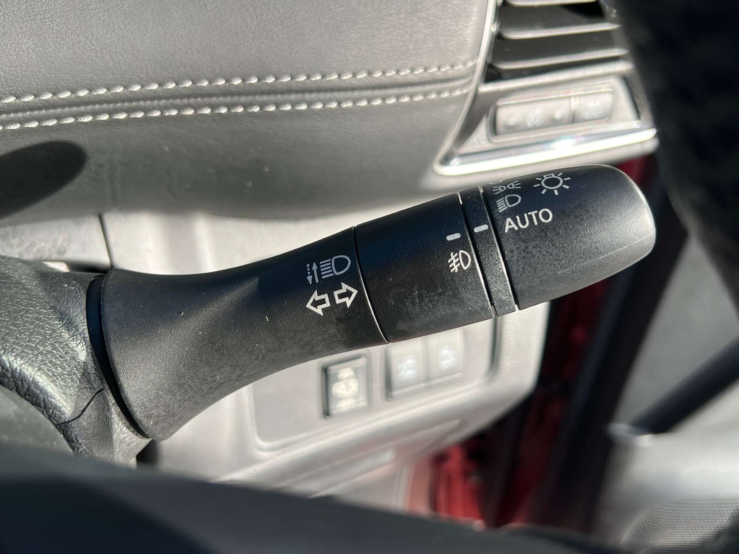 Used Nissan Serena 2017 for sale - 76983897: Photo 29