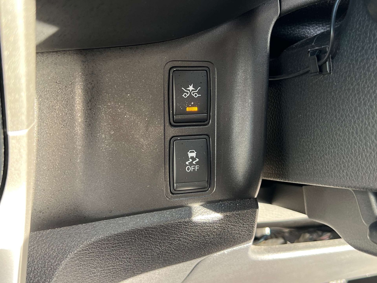 Used Nissan Serena 2017 for sale - 76983897: Photo 31