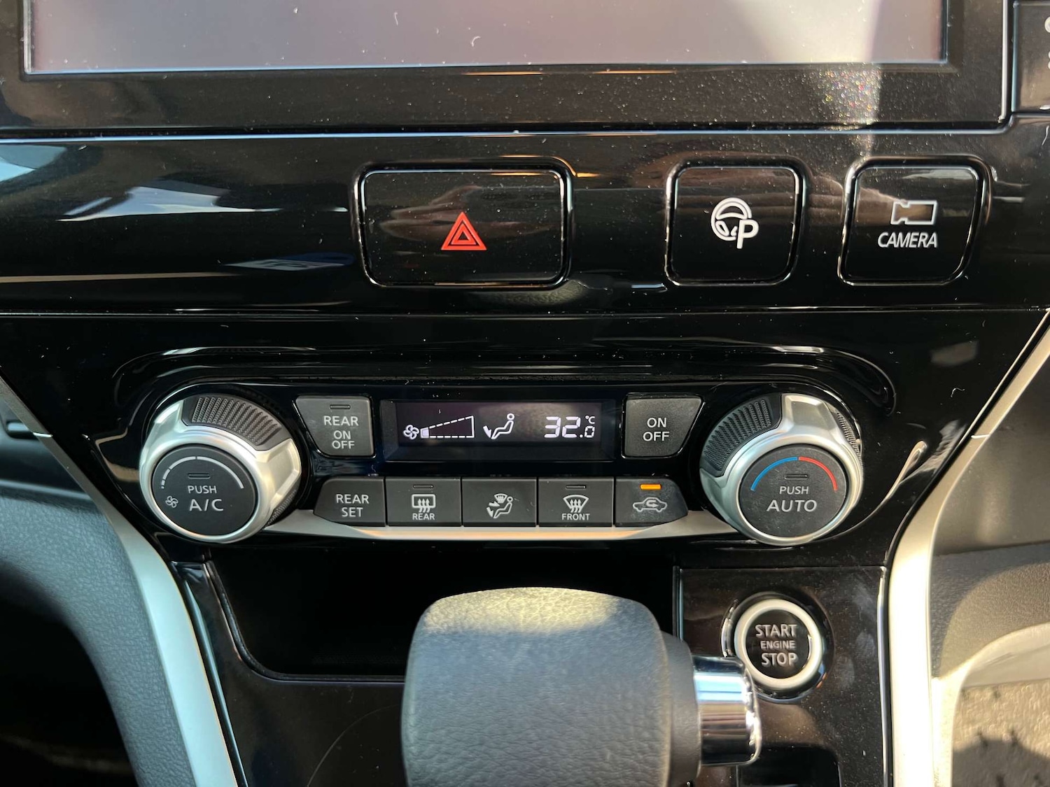 Used Nissan Serena 2017 for sale - 76983897: Photo 36