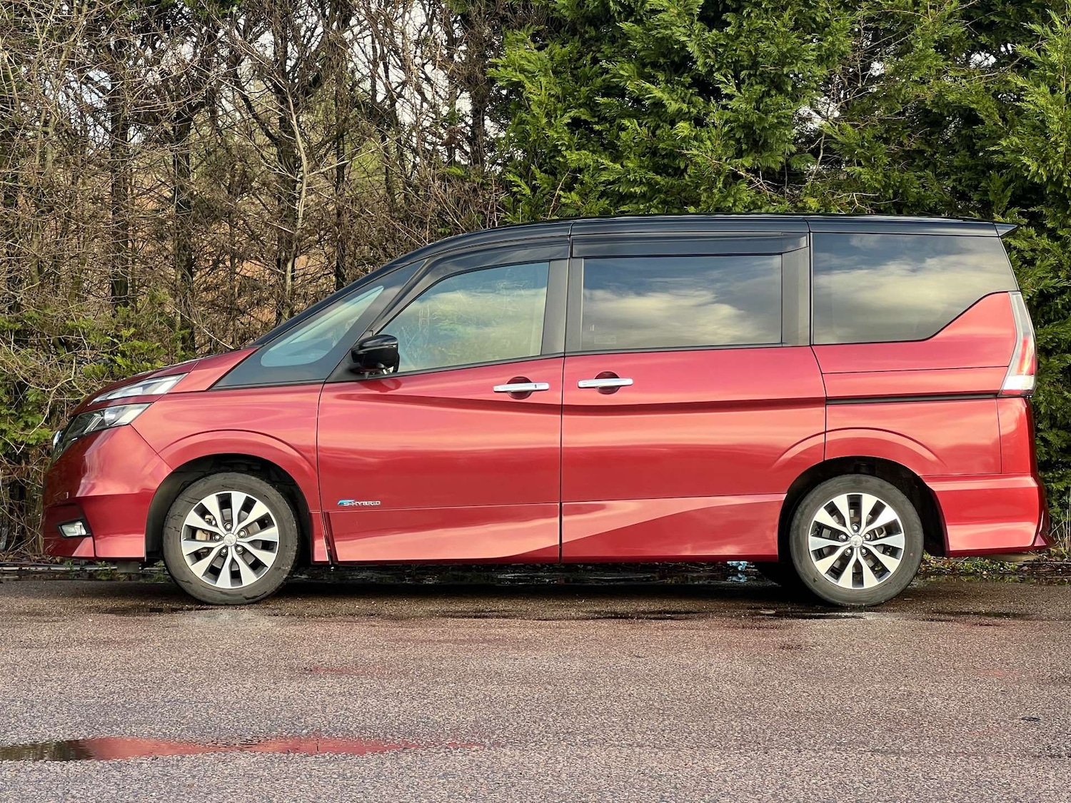 Used Nissan Serena 2017 for sale - 76983897: Photo 7