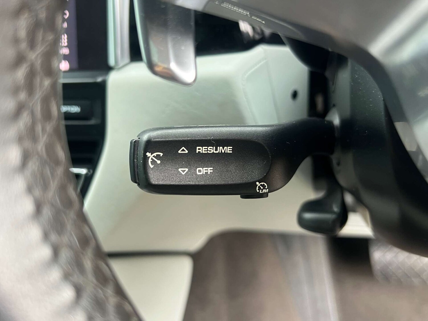 Used Porsche Macan 2019 for sale - 77915424: Photo 30