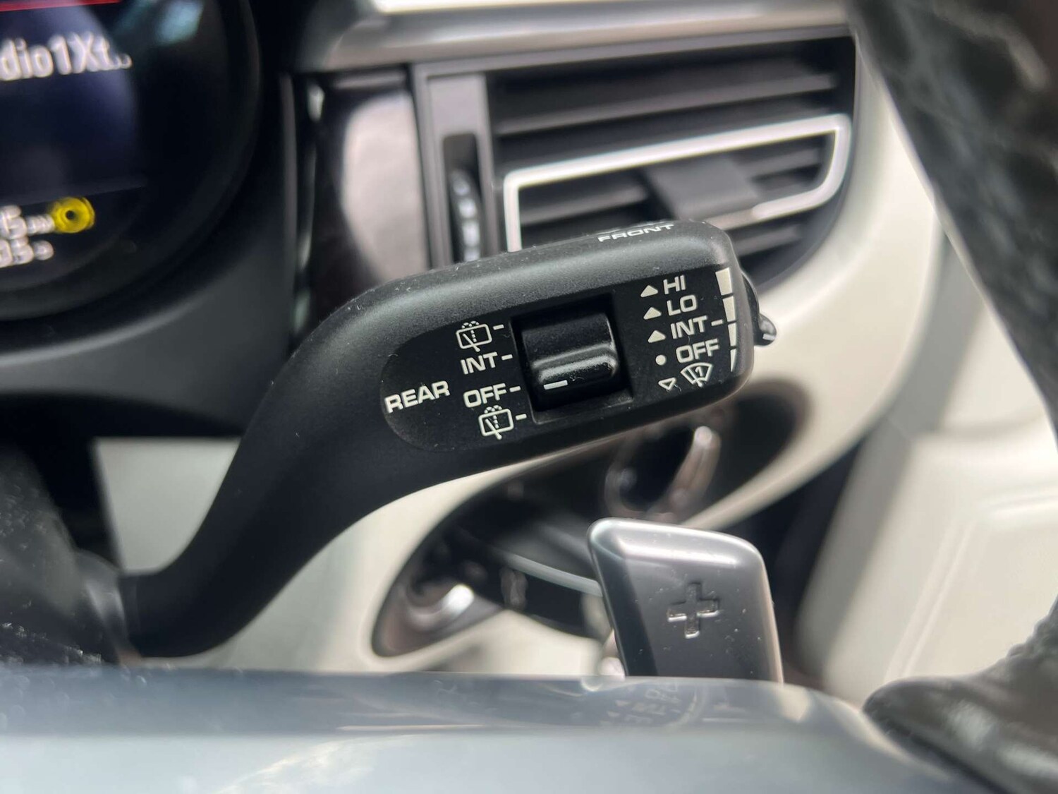 Used Porsche Macan 2019 for sale - 77915424: Photo 31